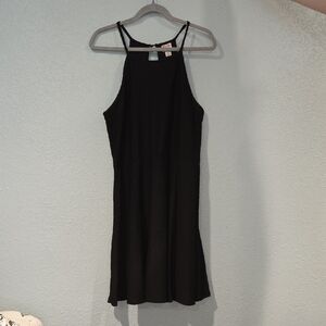 Black Sleeveless Dress